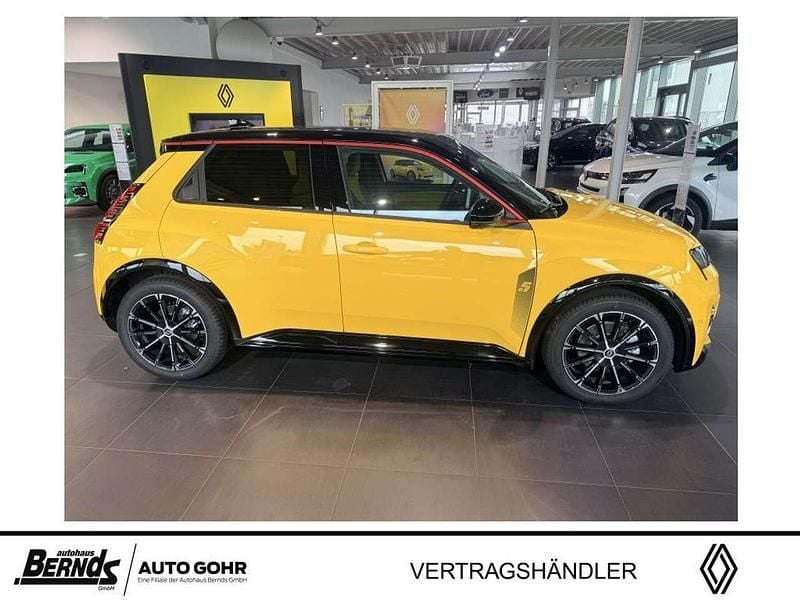 Nowe Renault 5 E-Tech Iconic 110 kW (150 KM) 2026 Żółty Hatchback