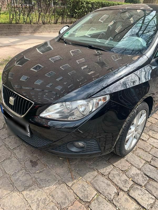 Schwarz Gebraucht 2011 Seat Ibiza SC Copa Kleinwagen | 3.000 € (Fairer Preis) - Bild 1/4