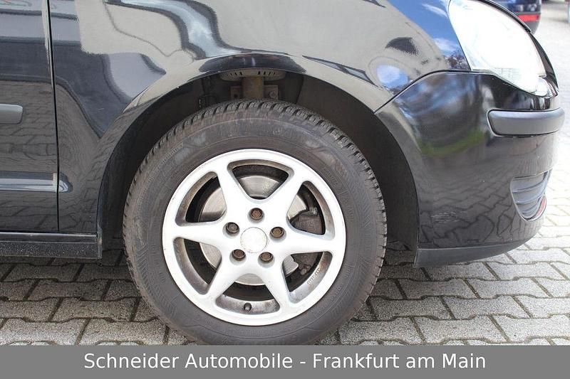 Gebraucht VW Polo 64 PS (47 kW) 2006 Schwarz Kleinwagen