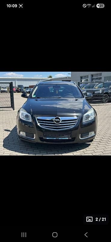 Schwarz Gebraucht 2010 Opel Insignia Kombi | 4.700 € (Guter Preis) - Bild 1/4