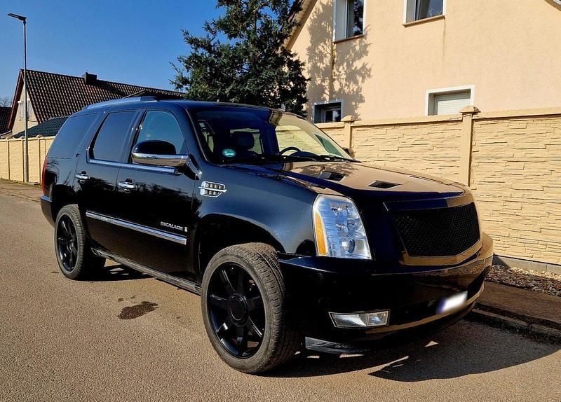 Gebraucht Cadillac Escalade 426 PS (313 kW) 2008 Schwarz SUV