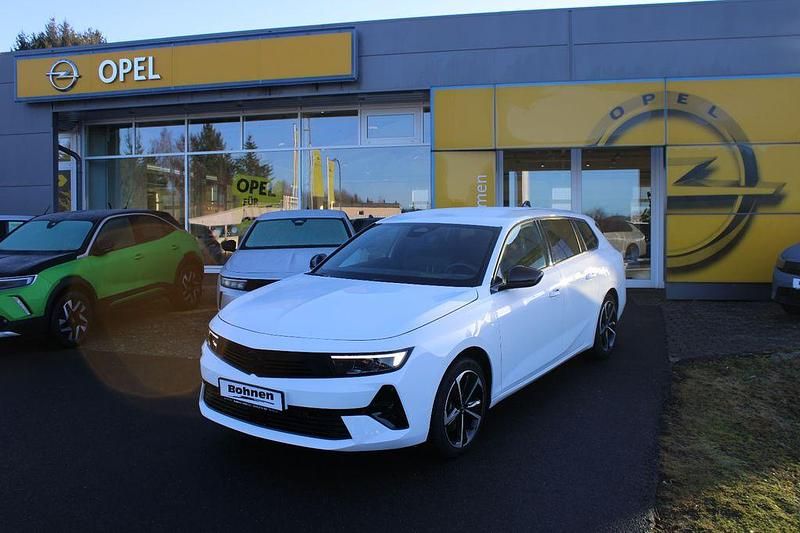 Gebraucht Opel Astra 131 PS (96 kW) 2025 Weiß Kombi