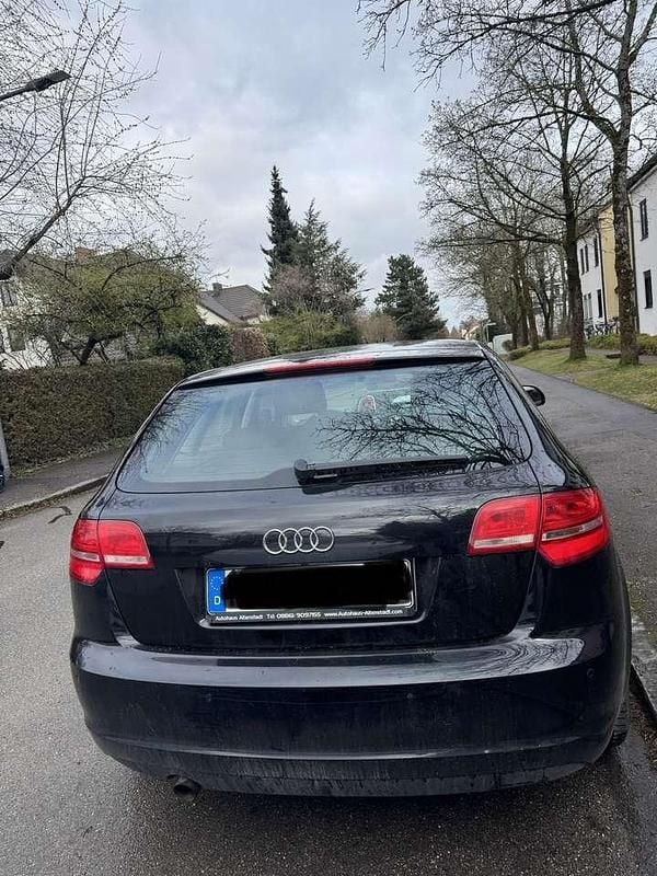 Gebraucht Audi A3 105 PS (77 kW) 2010 Kleinwagen