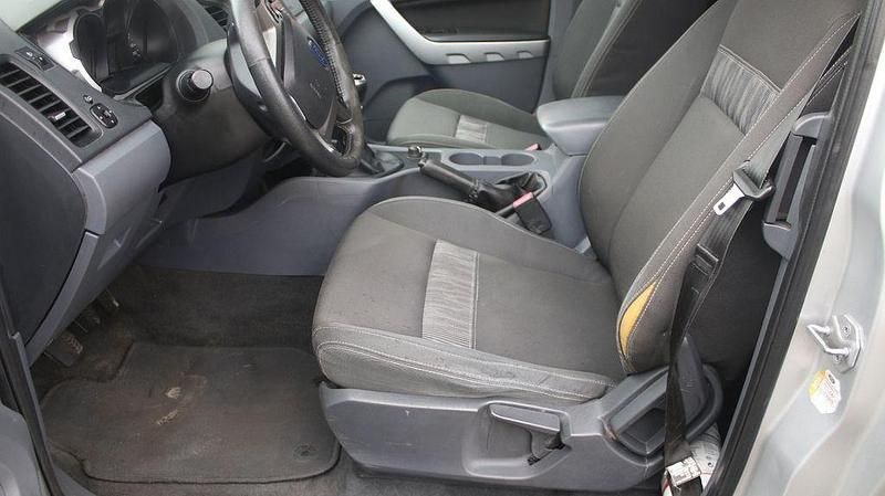 Gebraucht Ford Ranger XLT 150 PS (110 kW) 2012 Unbekannt (metallic) Pickup