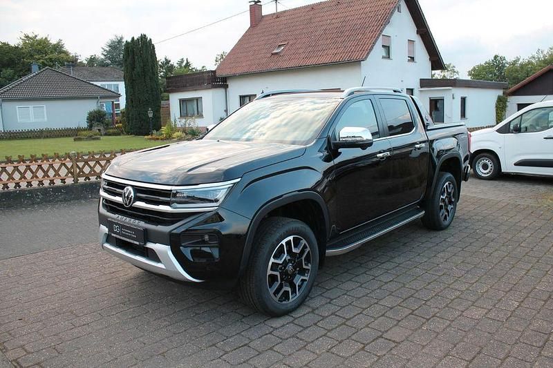Neu VW Amarok Aventura 241 PS (177 kW) 2025 Schwarz Pickup