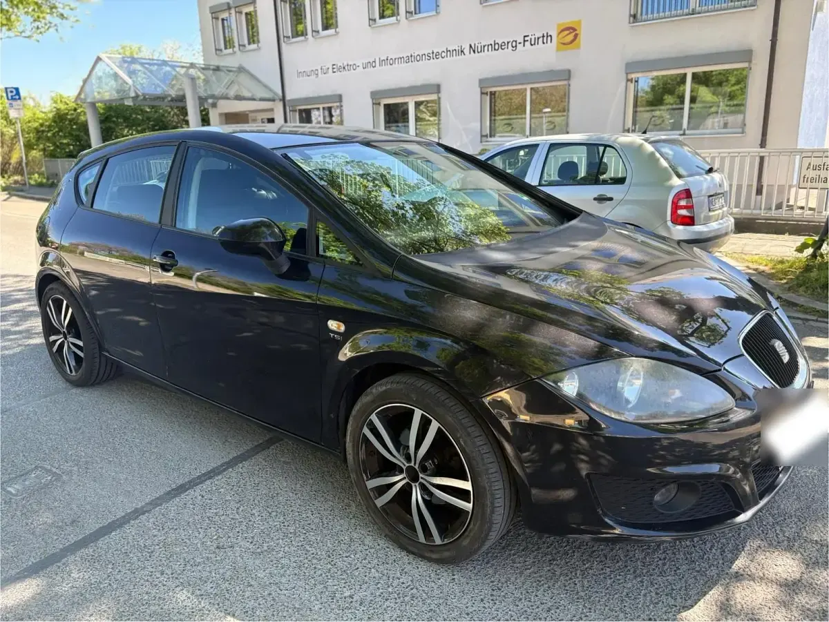 Second-hand Seat Leon Copa 125 CP (91 kW) 2011 Negru Hatchback