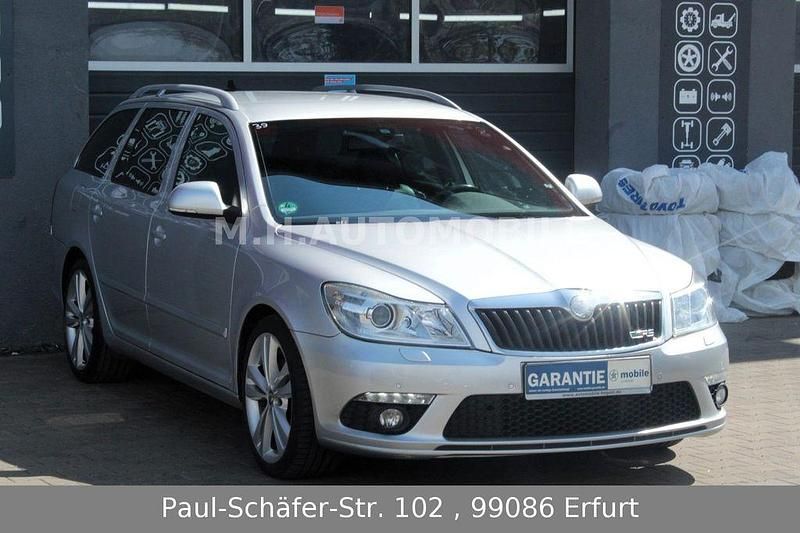Gebraucht Skoda Octavia RS 200 PS (147 kW) 2011 Silber Kombi