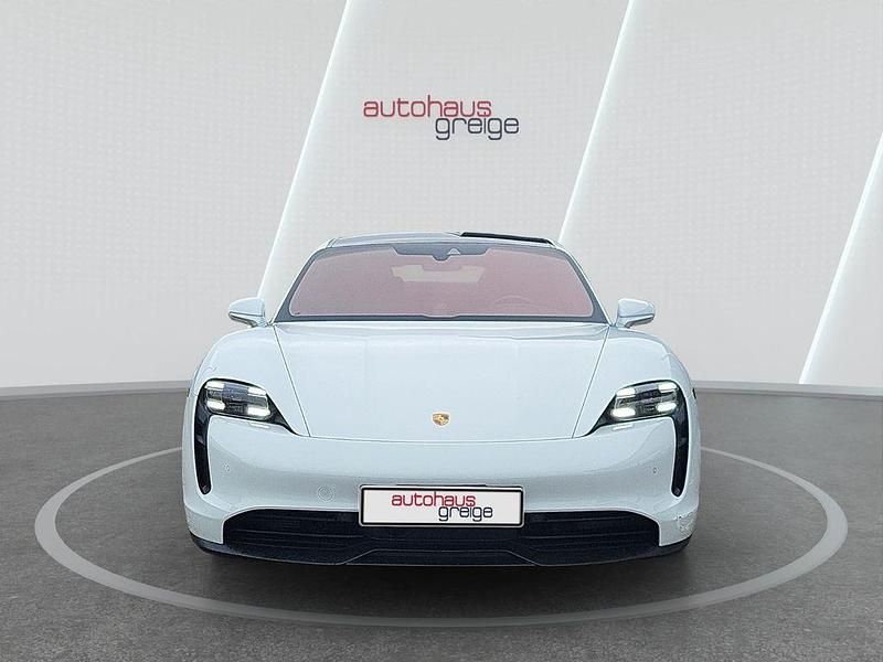 Weiß Gebraucht 2021 Porsche Taycan Limousine | 49.900 € - Bild 1/4