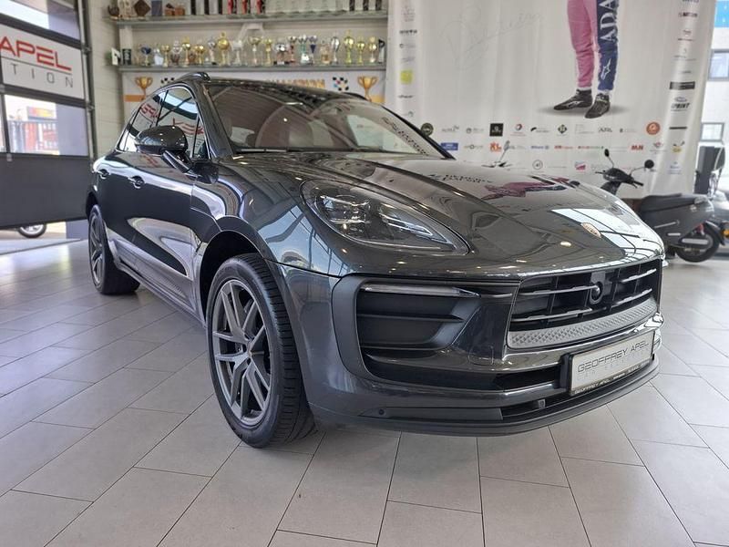 Gebraucht Porsche Macan Chrono 265 PS (194 kW) 2021 Grau SUV