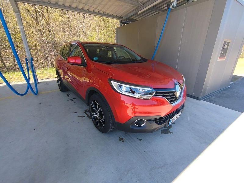 Gebraucht Renault Kadjar Experience 131 PS (96 kW) 2017 Rot SUV
