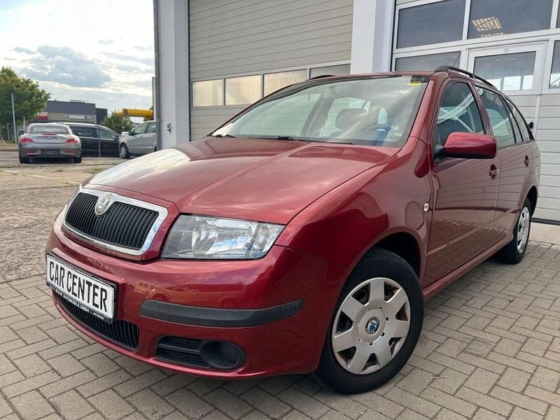 Rot Gebraucht 2006 Skoda Fabia Cool Edition Kleinwagen | 1.290 € (Guter Preis) - Bild 1/4