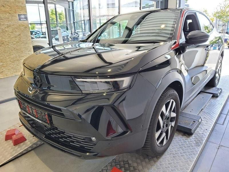 Karbonschwarz Gebraucht 2023 Opel Mokka S SUV | 18.880 € (Superpreis) - Bild 1/3