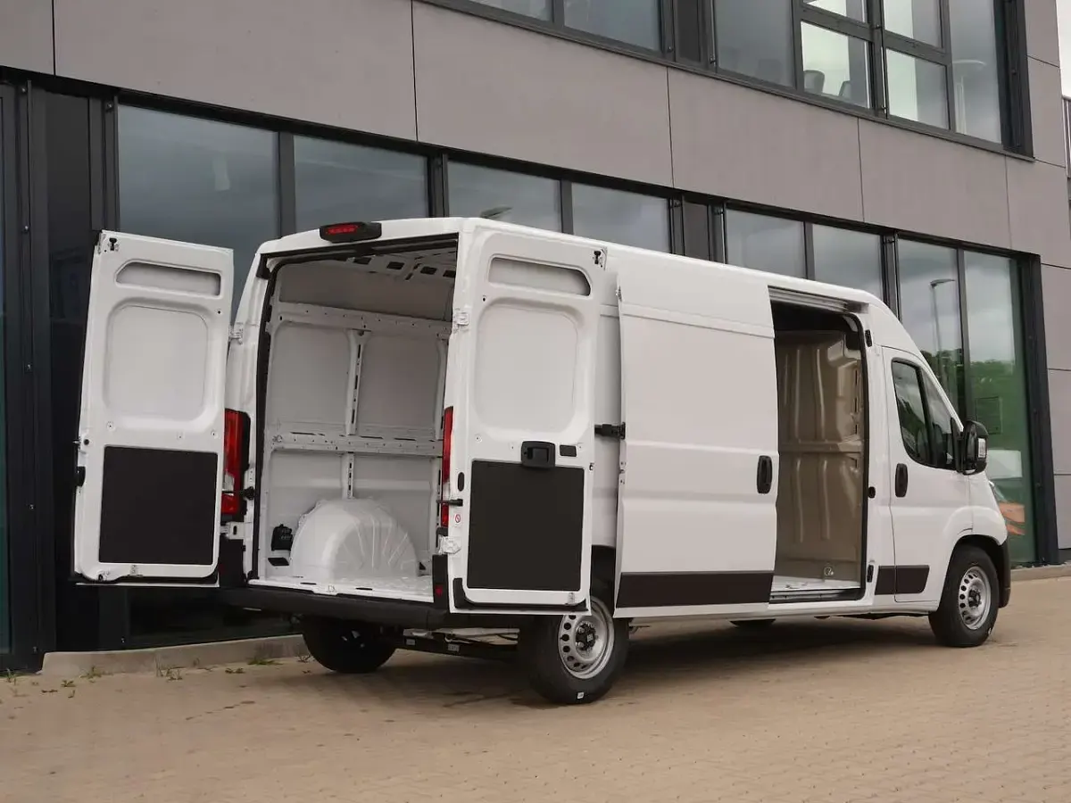 Neu Fiat Ducato 179 PS (131 kW) 2026 Weiß Van