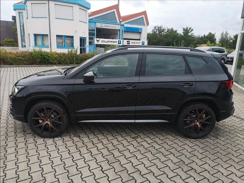 Neu Cupra Ateca Basis 190 PS (139 kW) 2025 Schwarz SUV