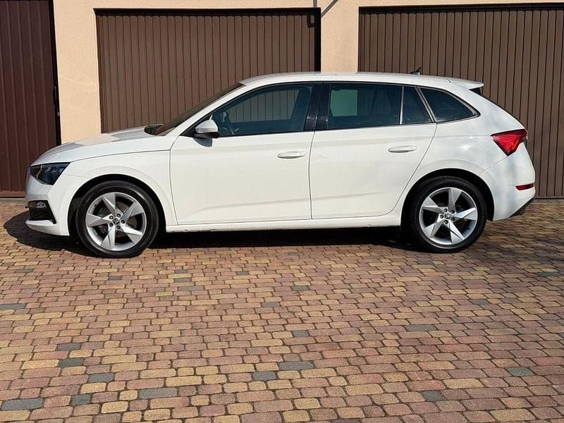Gebraucht Skoda Scala Style 110 PS (80 kW) 2020 Weiß Kleinwagen