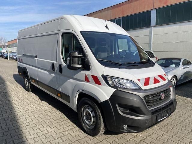 Gebraucht Fiat Ducato 160 PS (117 kW) 2021 Weiss (pastell) Van