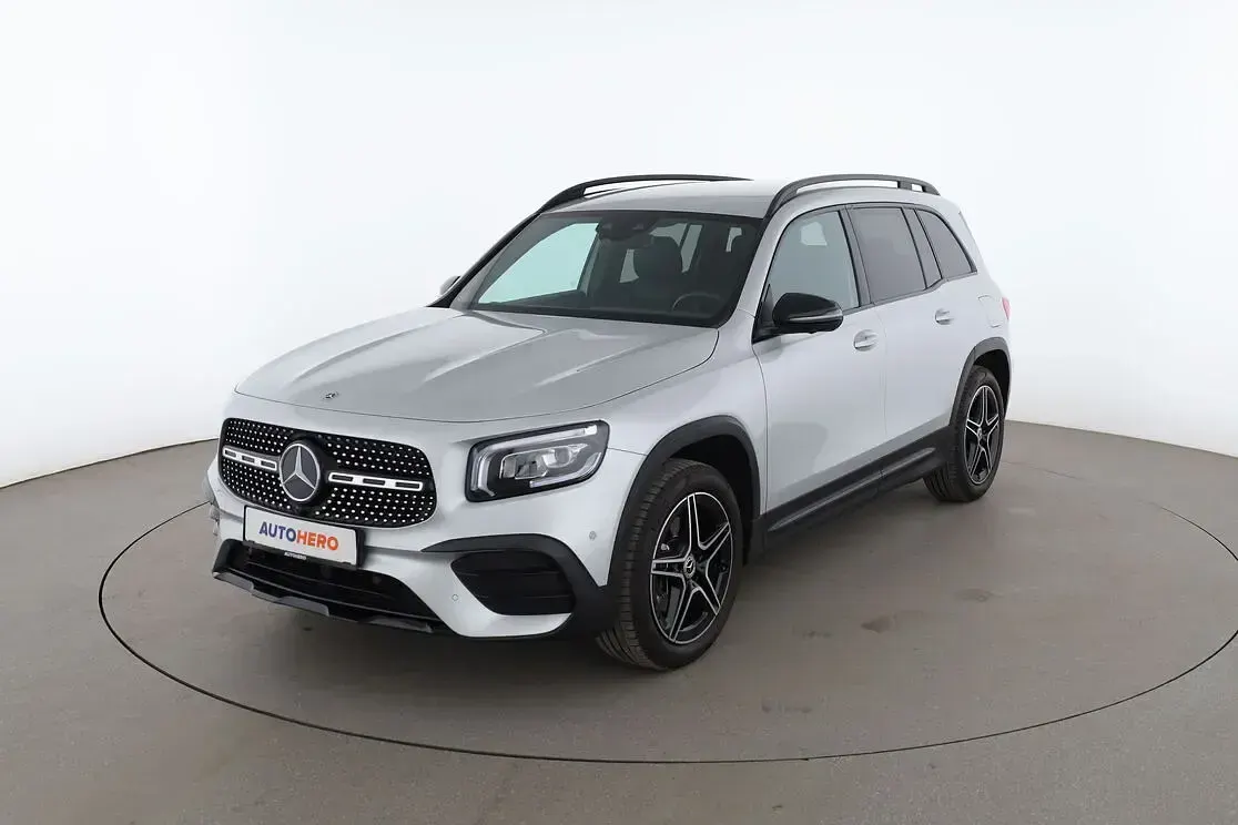 Gebraucht Mercedes GLB200 AMG line 163 PS (119 kW) 2020 SUV