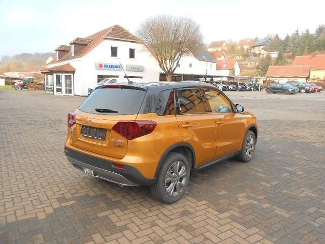 Neu Suzuki Vitara Comfort+ 116 PS (85 kW) 2025 Weiß SUV