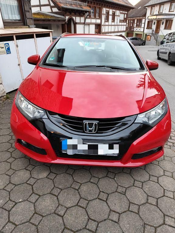 Gebraucht Honda Civic Sport 141 PS (103 kW) 2014 Rot Kombi