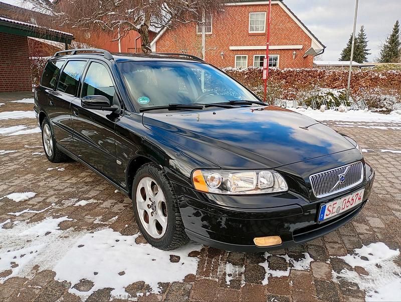 Gebraucht Volvo V70 140 PS (102 kW) 2006 Schwarz Kombi