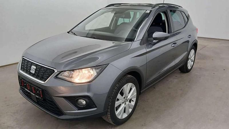 Gebraucht Seat Arona Style 116 PS (85 kW) 2018 "pirineos" grau SUV