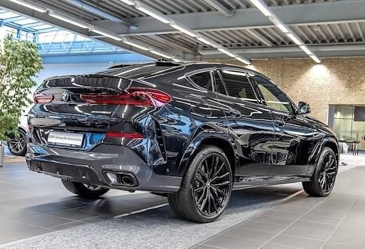 Gebraucht BMW X6 M Sport 298 PS (219 kW) 2024 Schwarz SUV