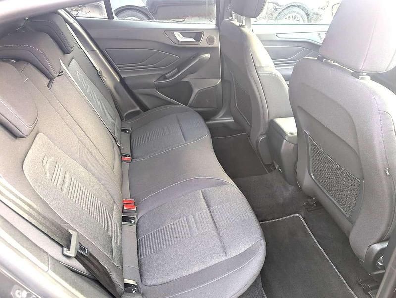 Używany Ford Focus Active X 150 KM (110 kW) 2020 Szary Hatchback