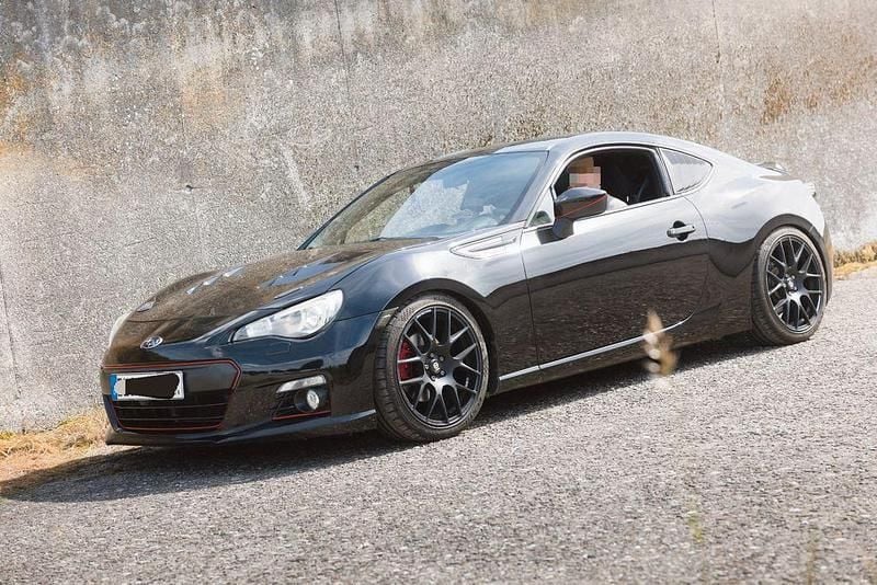 Schwarz Gebraucht 2012 Toyota GT86 GT Coupé | 19.990 € (Etwas zu teuer) - Bild 1/4