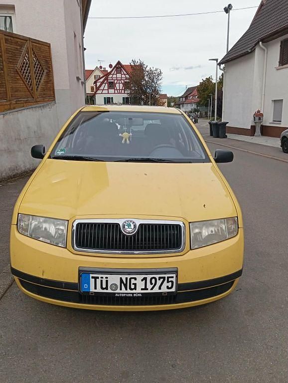 Gebraucht Skoda Fabia Ambiente 75 PS (55 kW) 2004 Gelb Limousine
