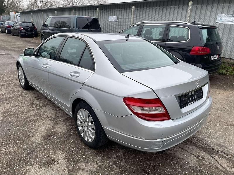 Gebraucht Mercedes C200 136 PS (100 kW) 2007 Iridiumsilber  metalliclack Limousine
