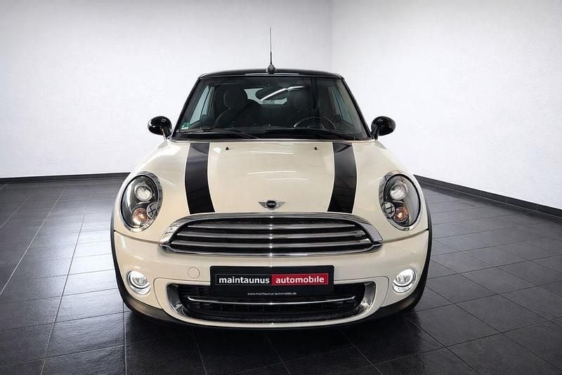 Gebraucht Mini Cooper Cabriolet 122 PS (89 kW) 2015 Weiß Cabrio