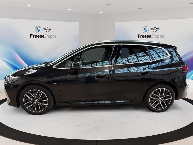 Gebraucht BMW 218 Active Tourer Performance 150 PS (110 kW) 2023 Schwarz Van / Kleinbus