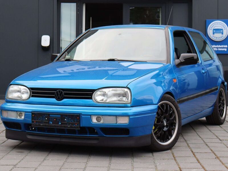 Blau metallic Gebraucht 1995 VW Golf III Edition Limousine | 18.450 € - Bild 1/4