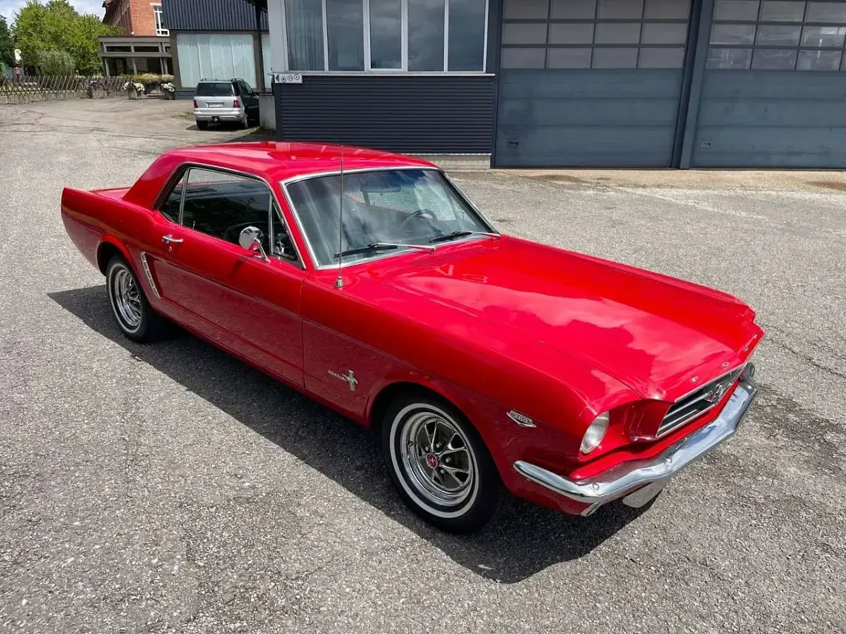 Gebraucht Ford V8 200 PS (147 kW) 1965 Rot Coupé