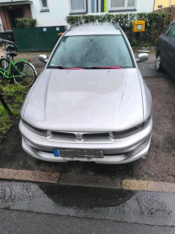 Silber Gebraucht 2002 Mitsubishi Galant Kombi | 1.111 € (Guter Preis) - Bild 1/4