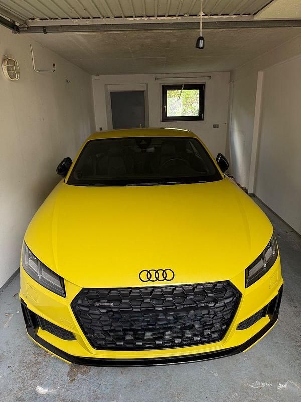 Gebraucht Audi TT S-Line 245 PS (180 kW) 2022 Gelb Coupé