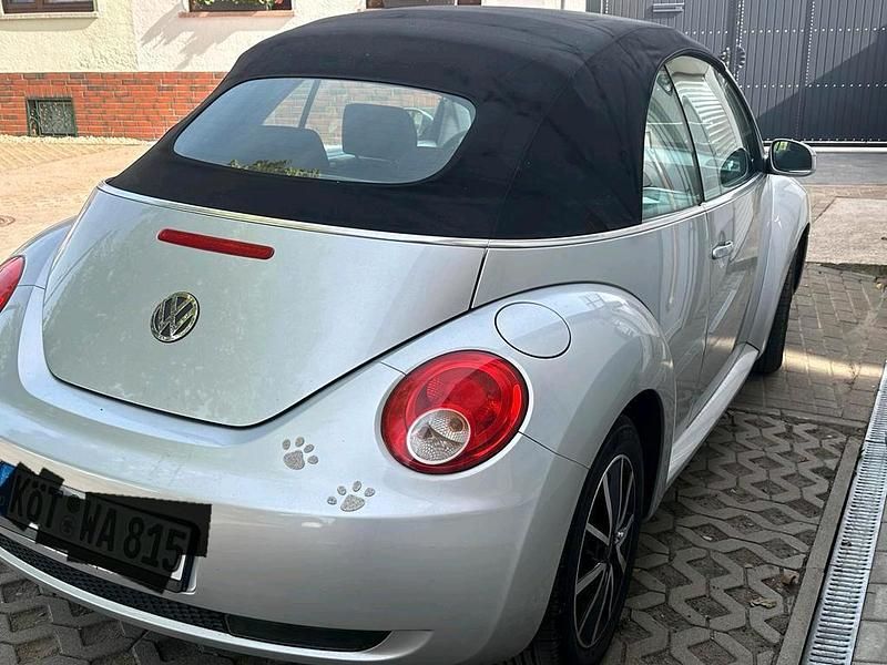 Gebraucht VW New Beetle 75 PS (55 kW) 2007 Silber Kleinwagen