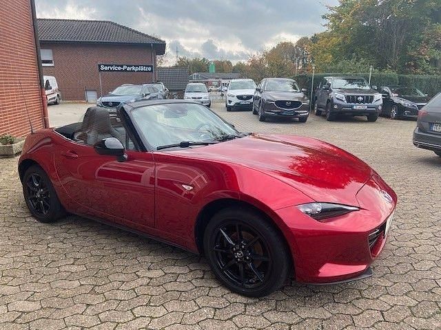 Gebraucht Mazda MX5 Ad'Vantage 132 PS (97 kW) 2021 Rot Cabrio