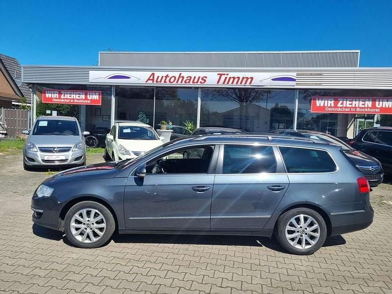 Second-hand VW Passat Comfortline 122 CP (89 kW) 2011 Gri Break