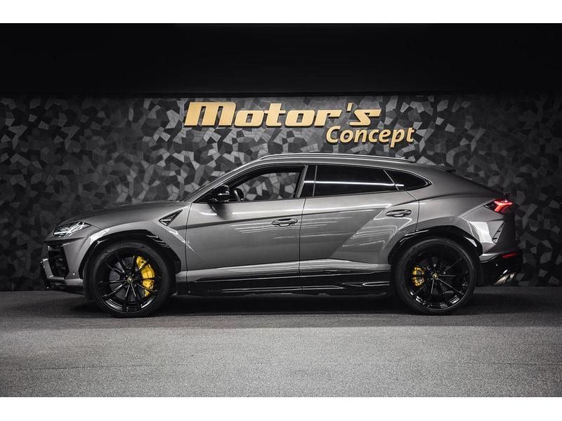 Gebraucht Lamborghini Urus 650 PS (478 kW) 2022 Grau SUV