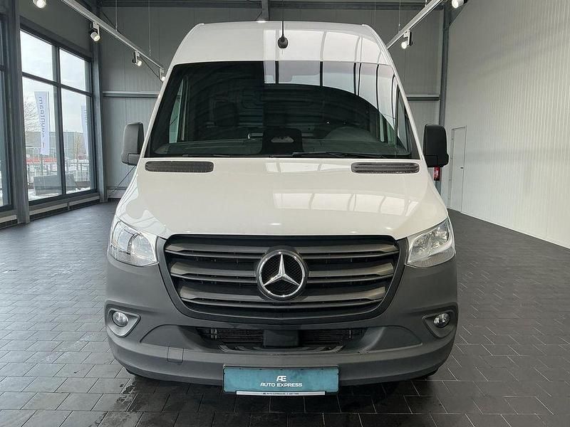 Gebraucht Mercedes Sprinter 170 PS (125 kW) 2024 Weiß Van
