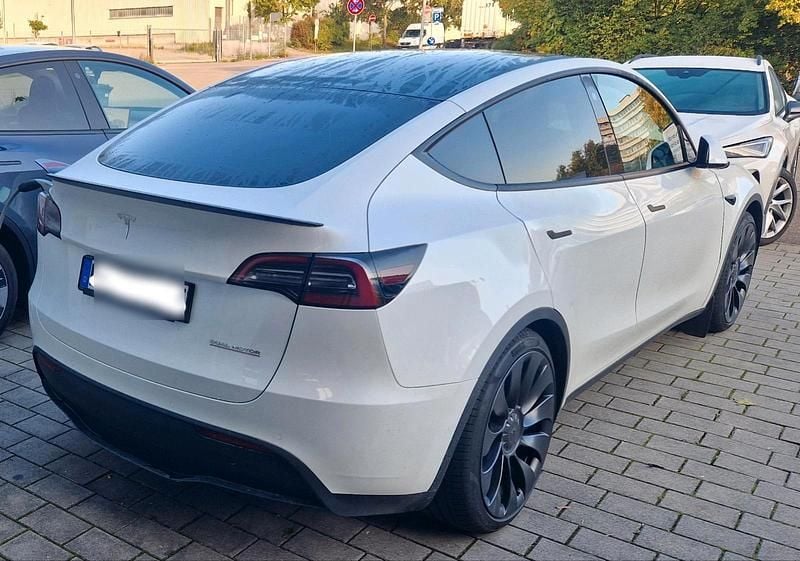 Gebraucht Tesla Model Y Performance 392 kW (534 PS) 2022 Weiß SUV