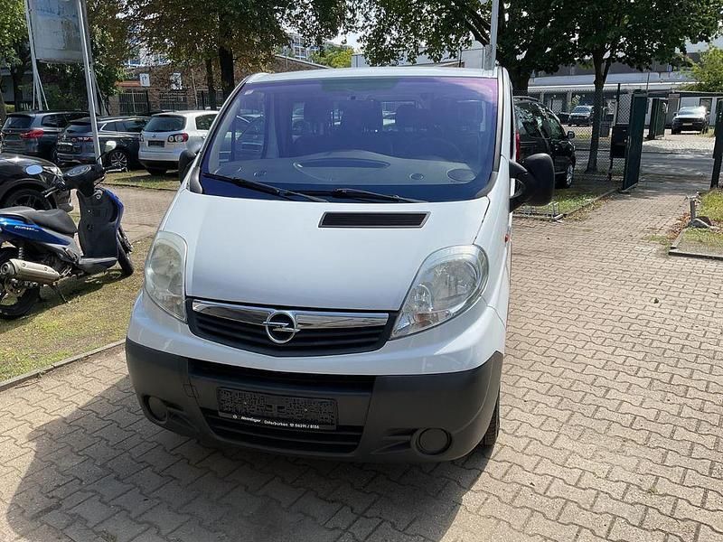 Weiß Gebraucht 2013 Opel Vivaro Van | 11.333 € - Bild 1/4