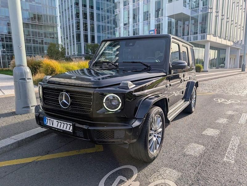 Schwarz Gebraucht 2021 Mercedes G350 AMG SUV | 133.900 € - Bild 1/4