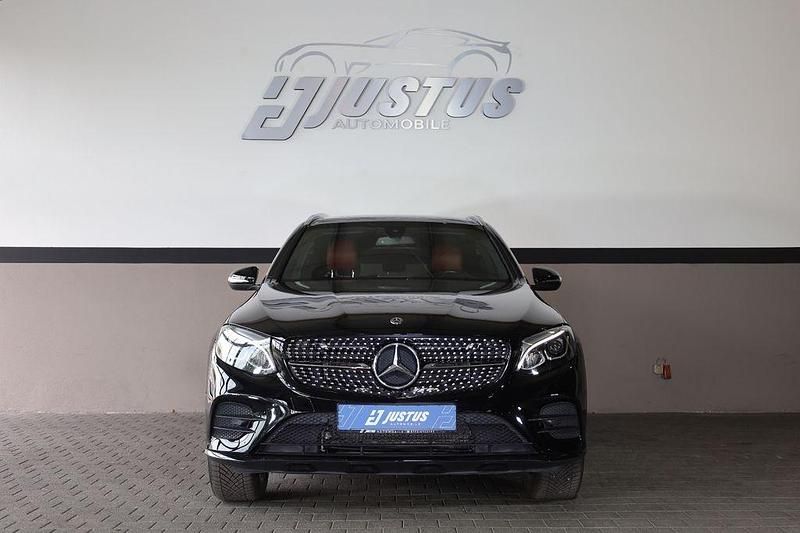 Gebraucht Mercedes GLC350 211 PS (155 kW) 2019 Schwarz SUV