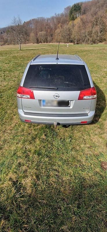 Gebraucht Opel Vectra 150 PS (110 kW) 2006 Silber Kombi