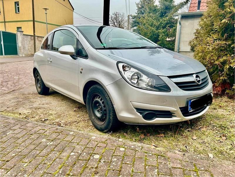Gebraucht Opel Corsa 69 PS (50 kW) 2010 Silber Kleinwagen