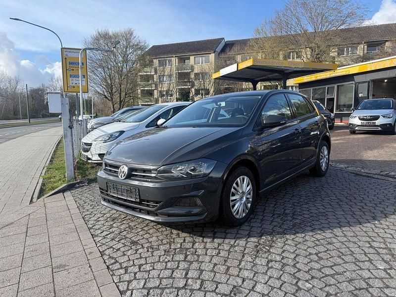 Gebraucht VW Polo Comfortline 95 PS (69 kW) 2018 Grau Kleinwagen