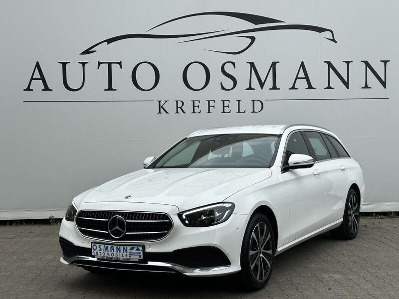 Polarweiss unilack Gebraucht 2023 Mercedes E300 Kombi | 36.950 € - Bild 1/4