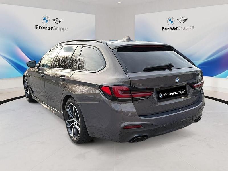 Gebraucht BMW 530 Performance 265 PS (194 kW) 2021 Grau Kombi